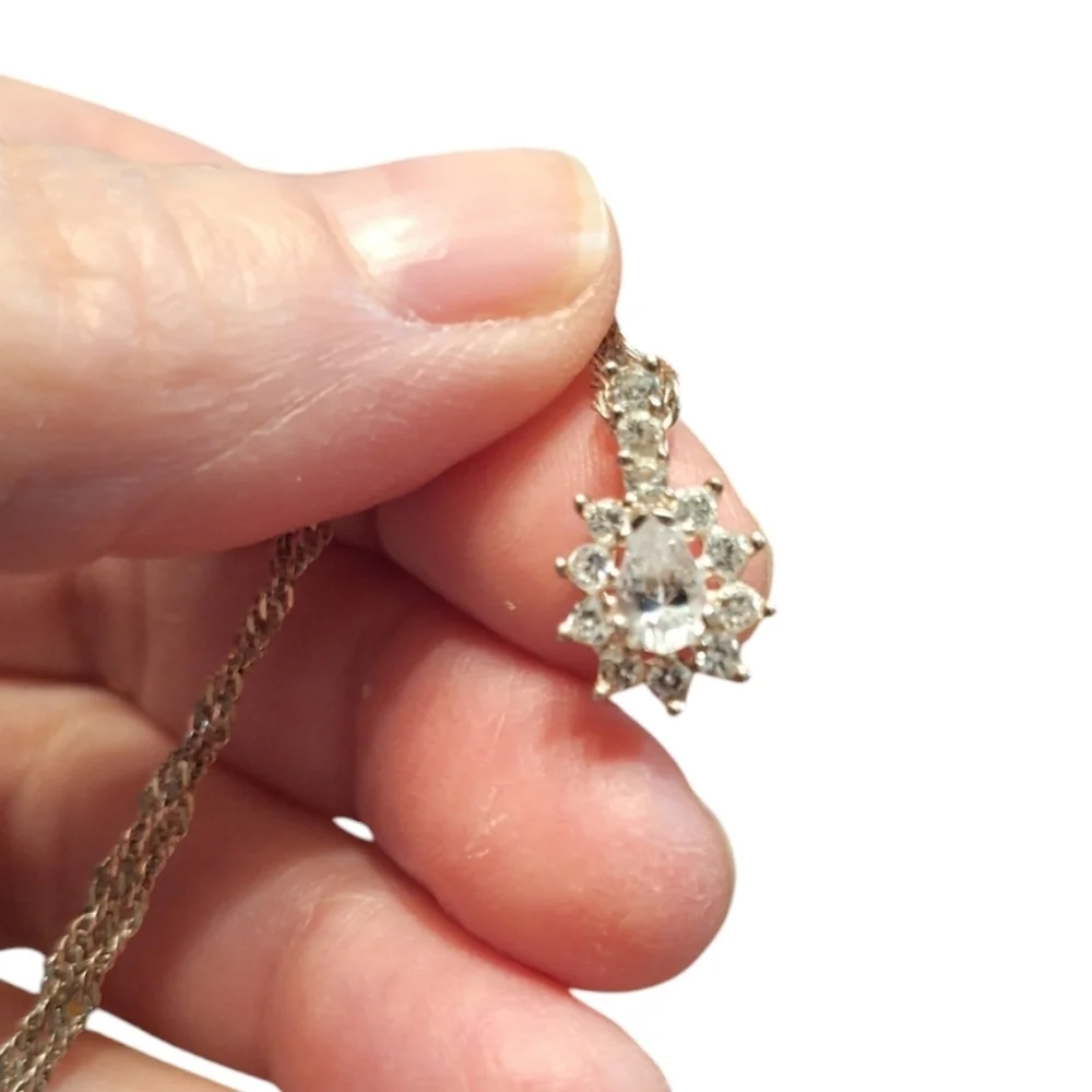 IBB 925 Silver Necklace w/ CZ Pendant Twisted Rope Chain Floral Sparkle Dainty